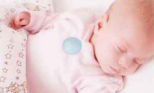 wearables for your baby MonBaby clip on