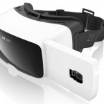 Zeiss VR One Virtual Reality Headset with open tray