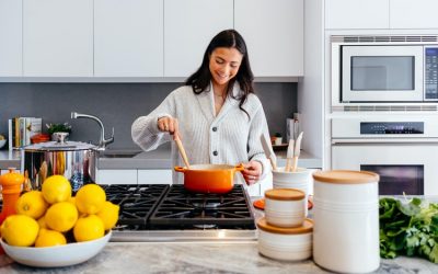 How Can A Smartwatch Help You in the Kitchen?